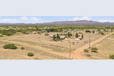 8011 E Chukar Valley Drive, Hereford, AZ 85615 - Photo 24