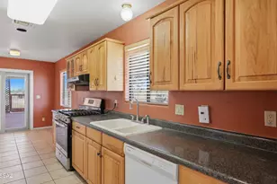8011 E Chukar Valley Dr, Hereford, AZ 85615 - Photo 6
