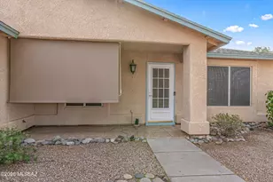 7983 S Teaberry Ave, Tucson, AZ 85747 - Photo 2