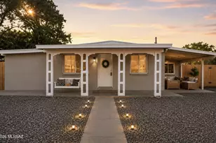 12611 N Hendricks Dr, Marana, AZ 85653 - Photo 14