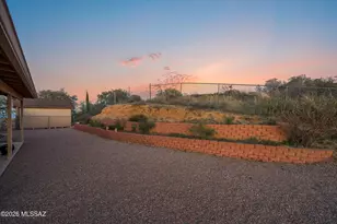 881 N Mountain View Dr, Oracle, AZ 85623 - Photo 34
