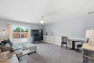 1376 S Desert Meadows Cir, Green Valley, AZ 85614 - Photo 8