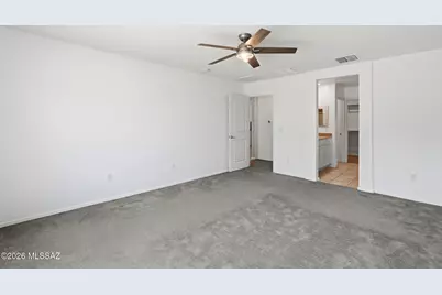 9150 N Wagon Spoke Court, Oro Valley, AZ 85742 - Photo 6