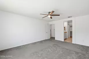 9150 N Wagon Spoke Ct, Oro Valley, AZ 85742 - Photo 6