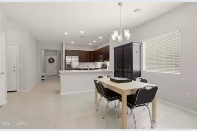 125 E Calle Vivaz, Green Valley, AZ 85614 - Photo 10