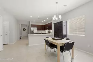 125 E Calle Vivaz, Green Valley, AZ 85614 - Photo 10