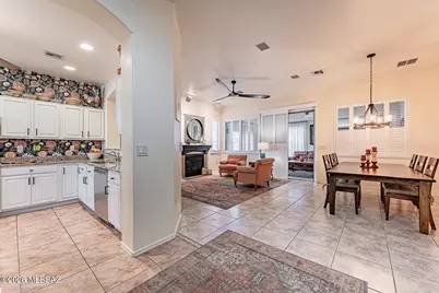 963 W Union Bell Drive, Green Valley, AZ 85614 - Photo 16