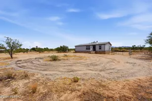 8690 S Marstellar Rd, Tucson, AZ 85736 - Photo 14