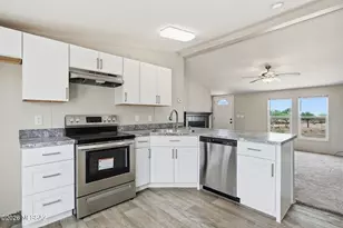 8690 S Marstellar Rd, Tucson, AZ 85736 - Photo 24