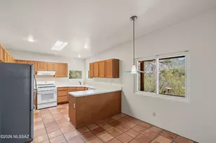 4972 N Siesta Dr, Tucson, AZ 85750 - Photo 6