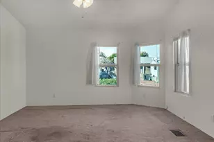 7570 E Speedway Blvd, Tucson, AZ 85710 - Photo 12