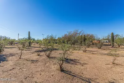 5951 N Chaparral Road, Tucson, AZ 85743 - Photo 1