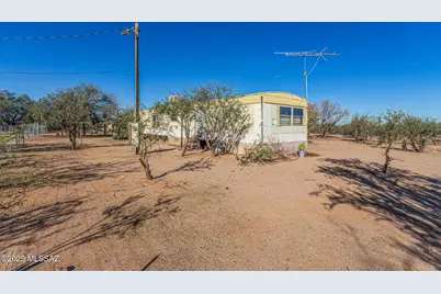 5951 N Chaparral Road, Tucson, AZ 85743 - Photo 8