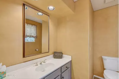 10142 N Bighorn Butte Drive, Tucson, AZ 85737 - Photo 14