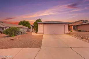 8925 E Alderpoint Way, Tucson, AZ 85730 - Photo 1