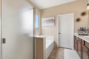 6273 W Scotch Pine Ln, Tucson, AZ 85743 - Photo 28