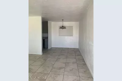 4634 E Montecito Street, Tucson, AZ 85711 - Photo 2