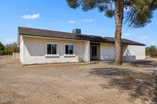 1160 W Camino Desierto, Tucson, AZ 85704 - Photo 2