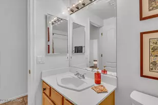10758 E Mica Meadow Dr, Tucson, AZ 85748 - Photo 38