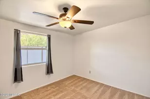 6245 E Sunny Dr, Tucson, AZ 85712 - Photo 18