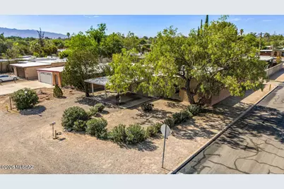 4502 E Fort Lowell Road, Tucson, AZ 85712 - Photo 1