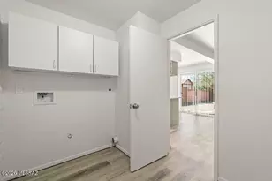 4502 E Fort Lowell Rd, Tucson, AZ 85712 - Photo 28