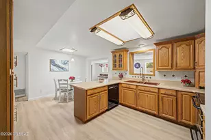 7652 E Logan Pl, Tucson, AZ 85730 - Photo 18