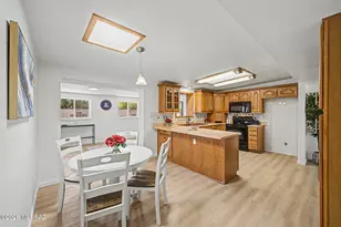 7652 E Logan Pl, Tucson, AZ 85730 - Photo 16