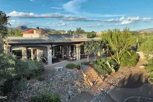 5251 W Desert Falcon Ln, Tucson, AZ 85742 - Photo 4