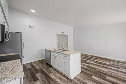 603 S Liana Court, Tucson, AZ 85710 - Photo 10