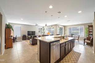 14081 N Bright Angel Trail, Marana, AZ 85658 - Photo 12