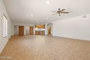 6331 W Trails End Rd, Tucson, AZ 85745 - Photo 30