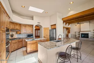 11036 E Deer Tank Pl, Tucson, AZ 85749 - Photo 12