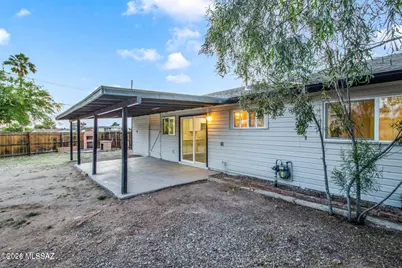 8202 E Kenyon Drive, Tucson, AZ 85710 - Photo 24