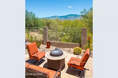 13218 N Woosnam Way, Oro Valley, AZ 85755 - Photo 2
