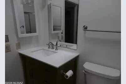 1690 W Retorno De Manana, Green Valley, AZ 85622 - Photo 18
