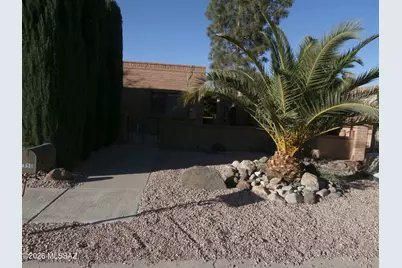 1690 W Retorno De Manana, Green Valley, AZ 85622 - Photo 1