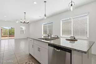 868 W Calle Las Varitas, Sahuarita, AZ 85629 - Photo 8