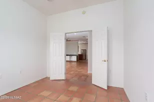 2327 S Cliff Dr, Green Valley, AZ 85614 - Photo 36