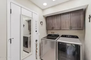 8030 N Casas Cameo, Tucson, AZ 85742 - Photo 32