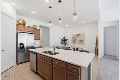 7504 W Janusia Lane, Marana, AZ 85658 - Photo 10