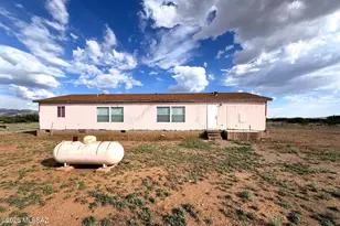 13558 S Pima Ave, Pearce, AZ 85625 - Photo 8