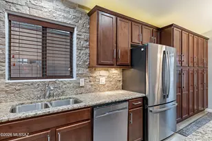 7169 W Oracle Ridge Trail, Tucson, AZ 85743 - Photo 24
