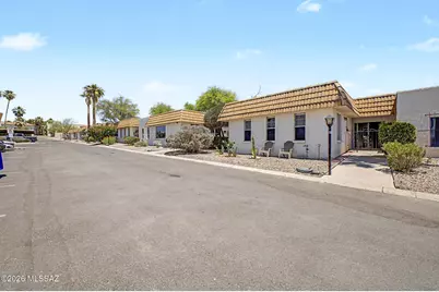 660 E River Road #APT H, Tucson, AZ 85718 - Photo 4