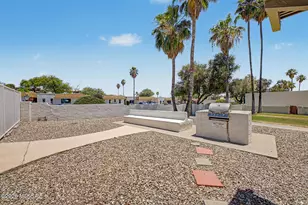 660 E River Rd, Tucson, AZ 85718 - Photo 40