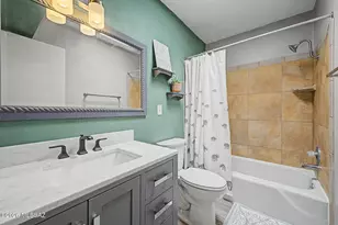660 E River Rd, Tucson, AZ 85718 - Photo 30
