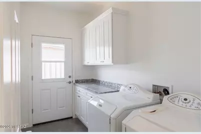 4153 E Bermuda Street #2, Tucson, AZ 85712 - Photo 6