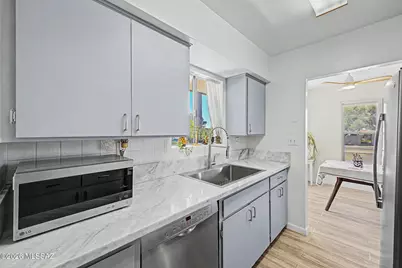 660 E River Road #APT H, Tucson, AZ 85704 - Photo 24