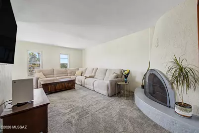 660 E River Road #APT H, Tucson, AZ 85704 - Photo 1