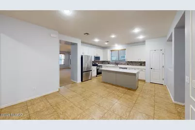 11020 E Pima Creek Drive, Vail, AZ 85641 - Photo 4